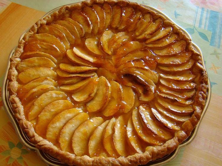 Cover Image for Tarte aux pommes caramélisées au miel à l’ancienne