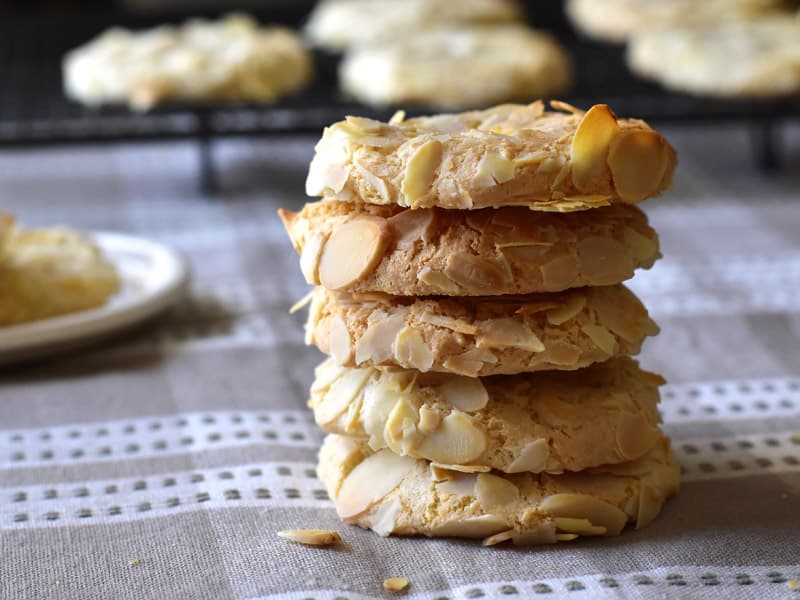 Cover Image for Macarons aux amandes effilées