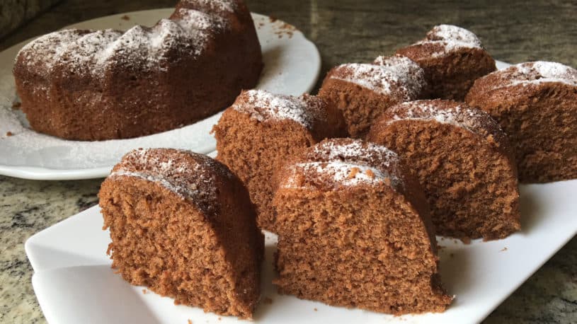 Cover Image for Génoise au chocolat au micro-ondes en seulement 5 minutes