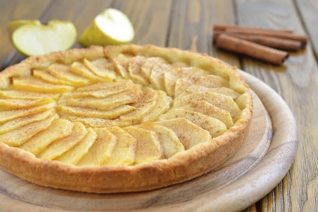 Cover Image for Tarte aux pommes normande