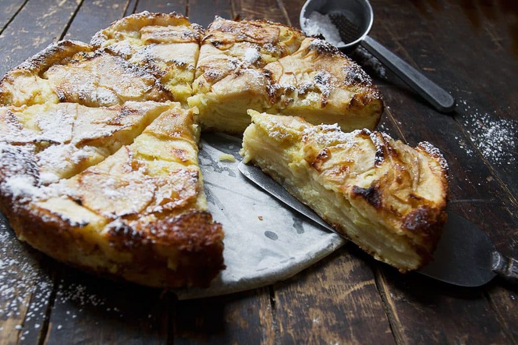 Cover Image for Gâteau invisible aux pommes