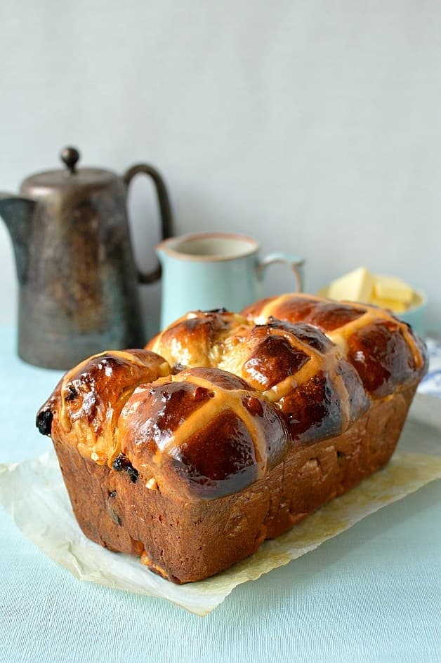 Cover Image for Hot Cross Buns traditionnels ou brioches de Pâques