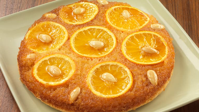 Cover Image for Gâteau renversé à l’orange et aux amandes