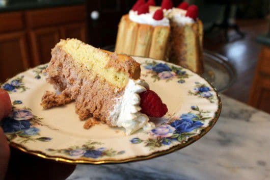 Cover Image for Charlotte Amandines