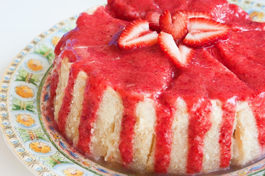 Cover Image for CHARLOTTE AUX FRAISES