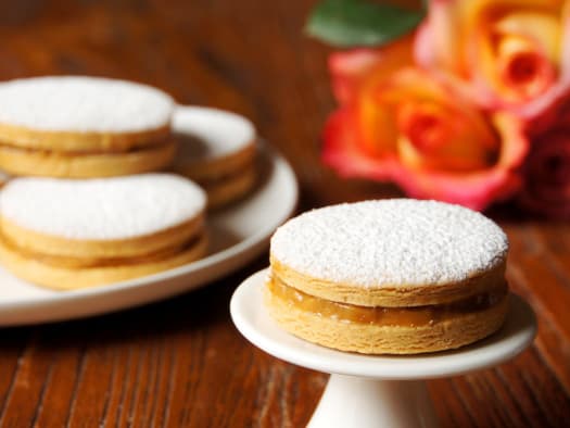 Cover Image for Alfajores
