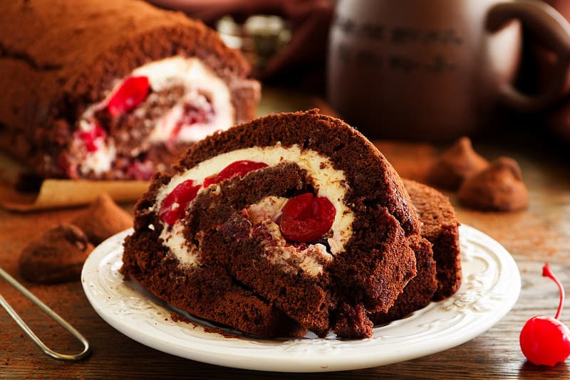 Cover Image for Gâteau roulé façon forêt noire