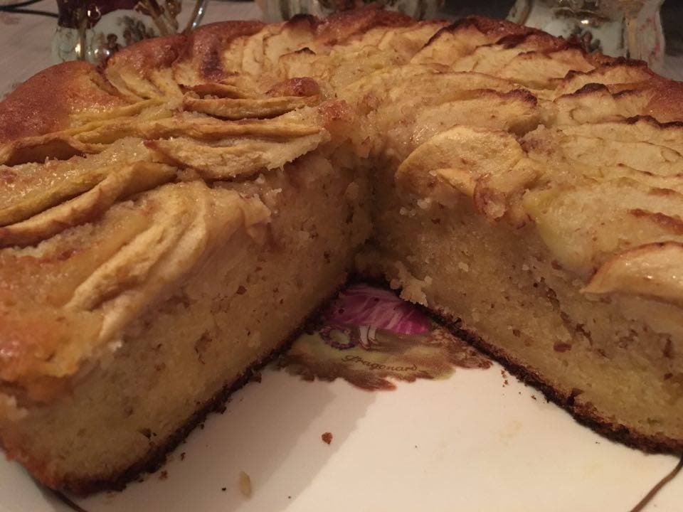 Cover Image for Moelleux aux pommes et à la frangipane