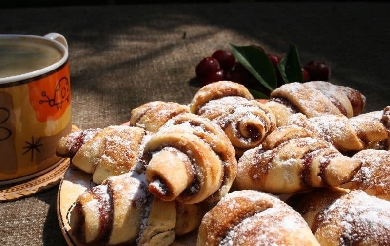 Cover Image for Petits croissants à la confiture