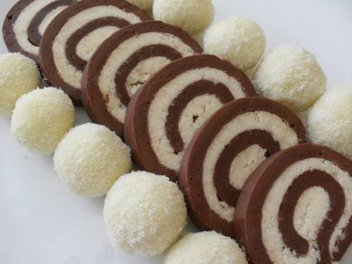 Cover Image for Roulade de biscuit à la noix ce coco