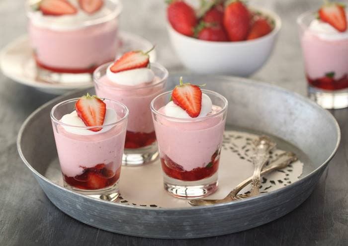 Cover Image for Mousse de fraises et guimauves